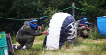 Vert Tea Jeu - Paint ball - Le Monastère