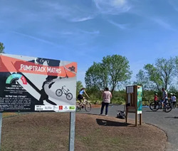 Pumptrack Mathis - Onet-le-Château