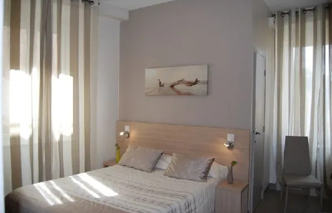 Hôtel du Midi 10 - Rodez